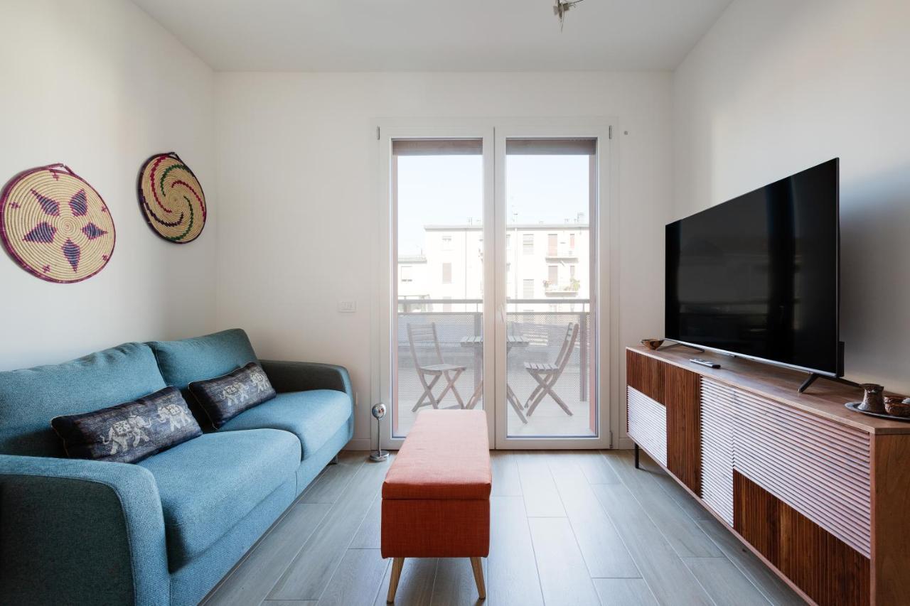 Renovated Politecnico Terrace Apt * Milán